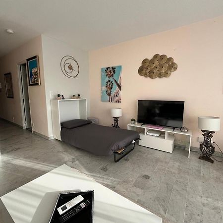 Grand Studio Localisation Ideale Antibes Exteriör bild