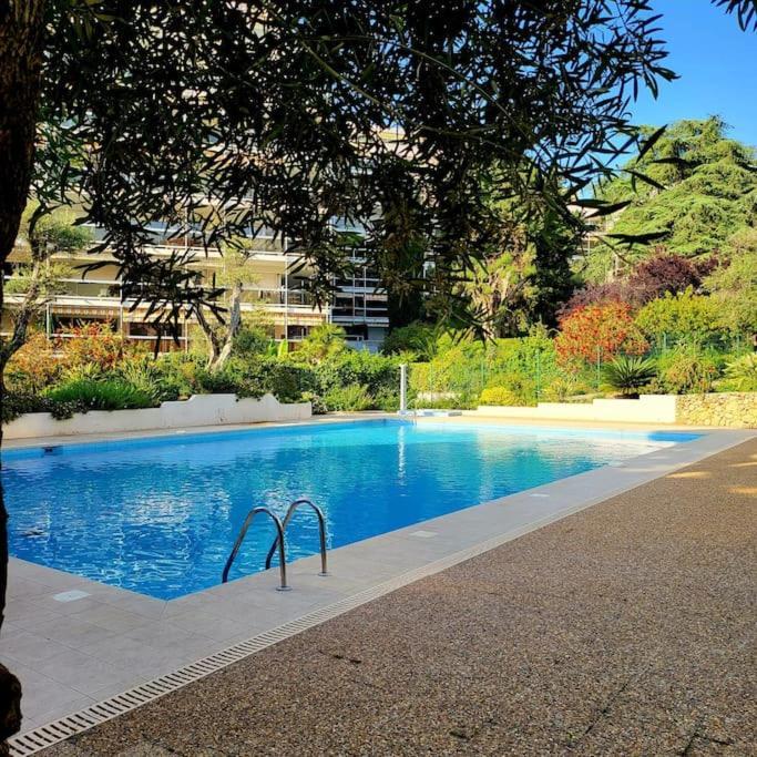 Grand Studio Localisation Ideale Antibes Exteriör bild